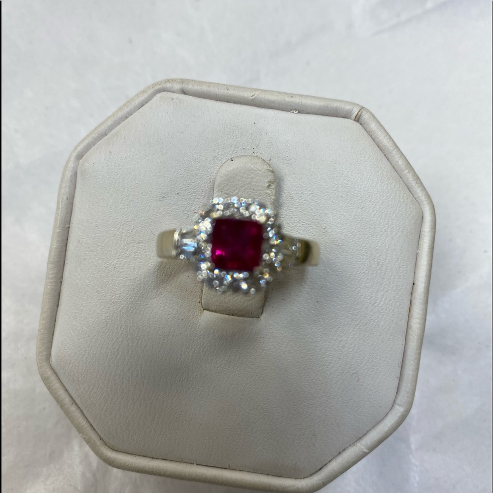 18k Diamonds Ruby Ring - image 1